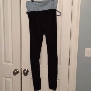 Victoria’s Secret yoga leggings
